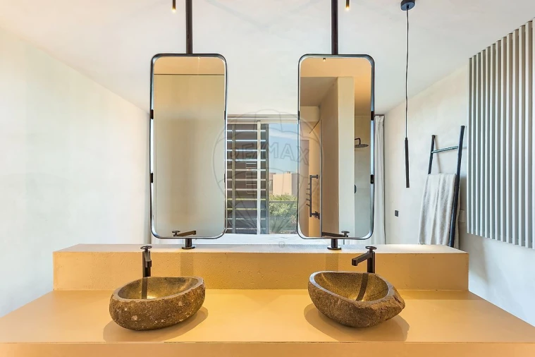 Moradia T3 para Venda em Guia Foto 36