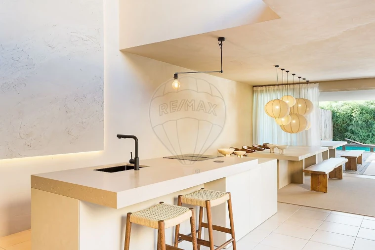 Moradia T3 para Venda em Guia Foto 16