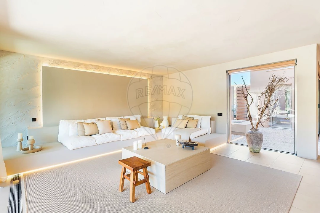 Moradia T3 para Venda em Guia Foto 5