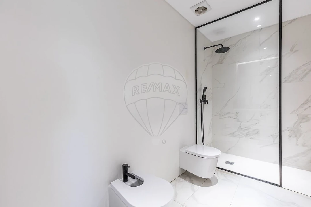 Apartamento T3 para Venda em São Vicente Foto 31