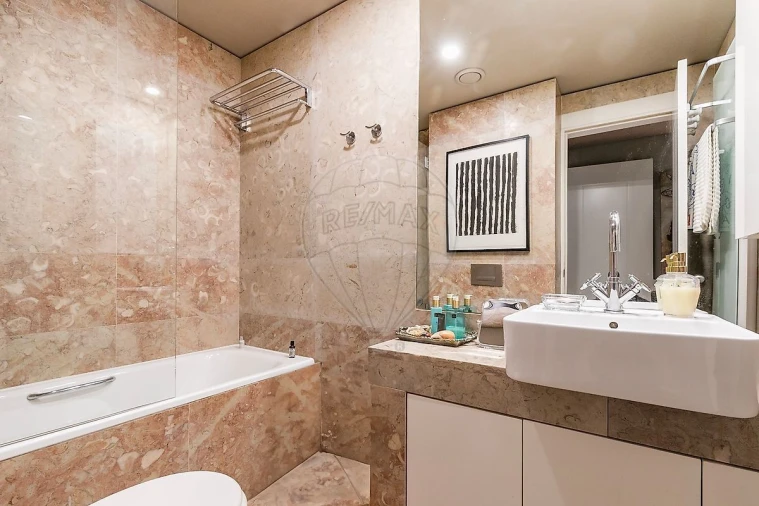 Apartamento T3 para Venda em Santa Maria Maior Foto 22