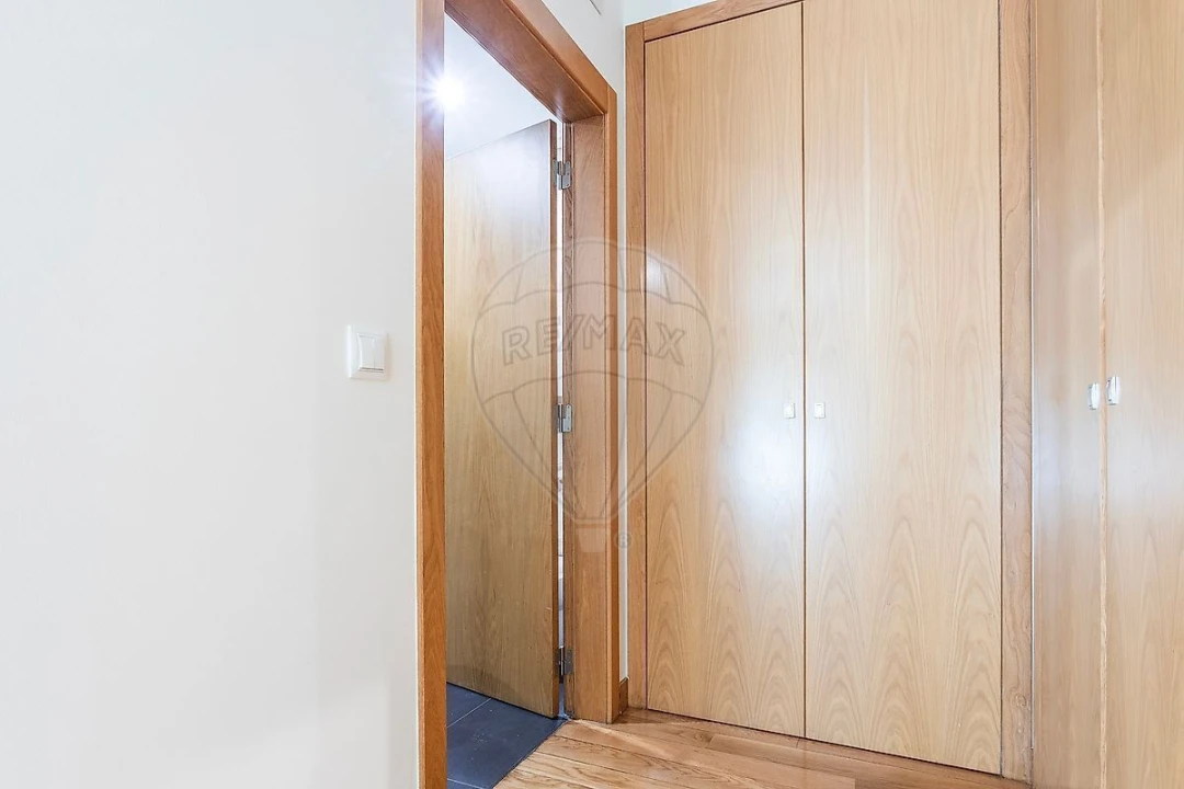 Apartamento T5 para Venda em Lumiar Foto 43