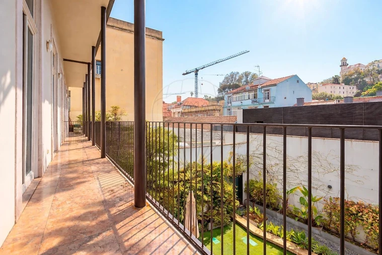 Apartamento T1 para Venda em Santo António Foto 4