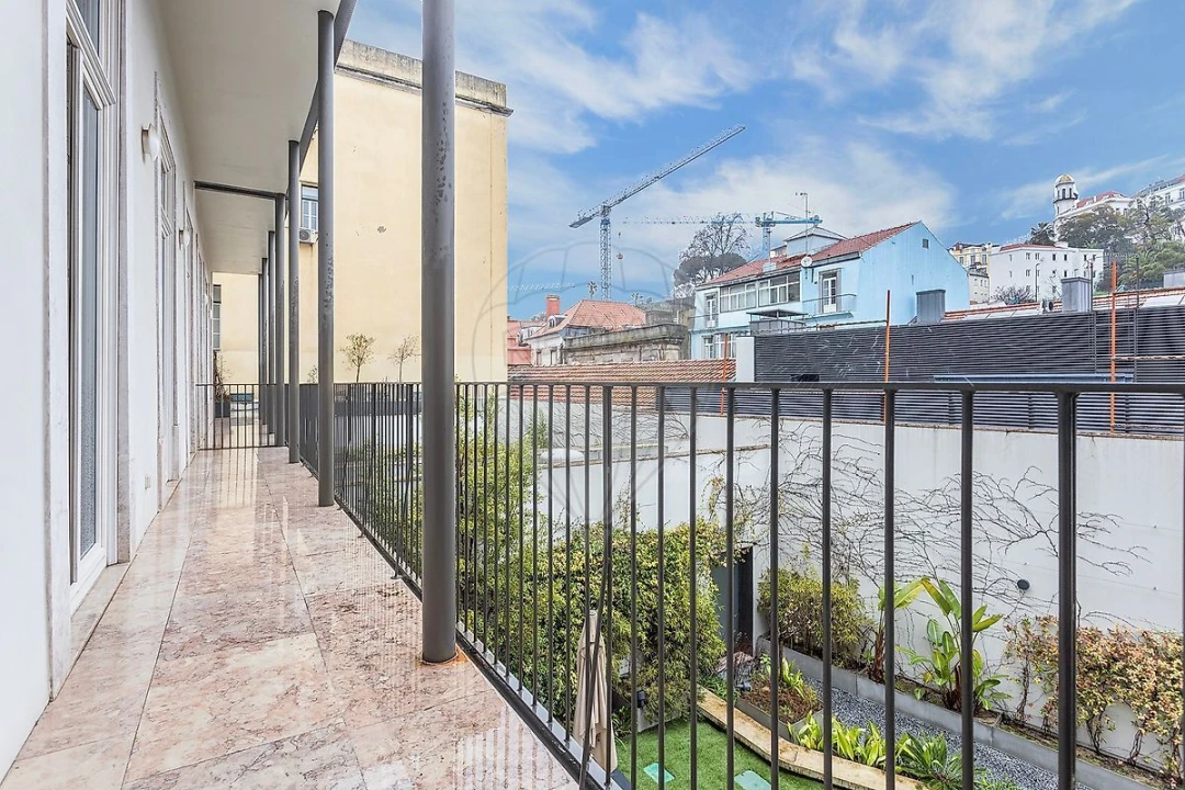 Apartamento T1 para Venda em Santo António Foto 5
