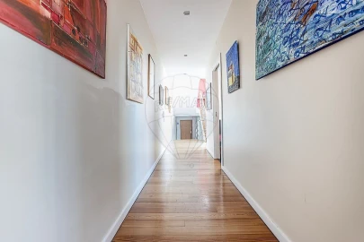 Moradia T5 para Venda em Lumiar