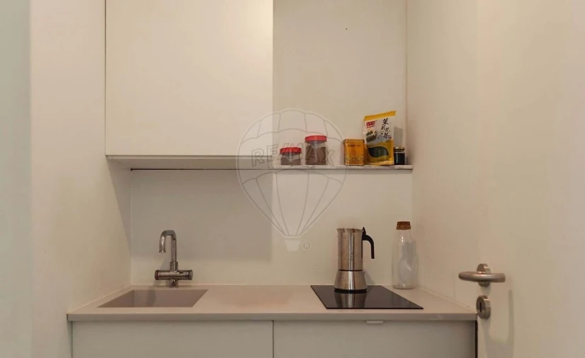 Loja para Venda em Oeiras e São Julião da Barra, Paço de Arcos e Caxias Foto 9