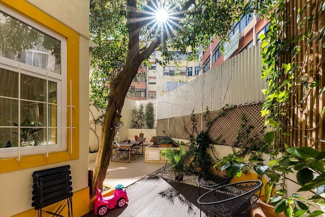 Apartamento T2 para Venda em Alcantara Foto 34