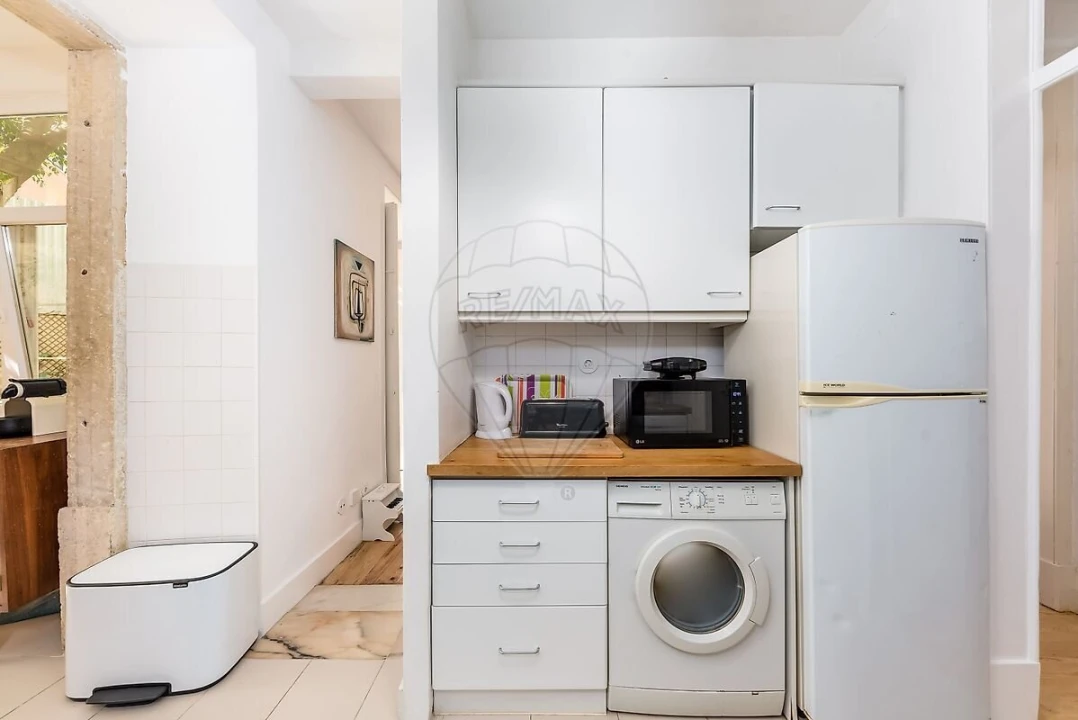 Apartamento T2 para Venda em Alcantara Foto 9