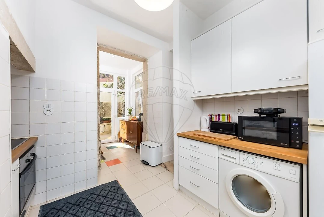 Apartamento T2 para Venda em Alcantara Foto 10