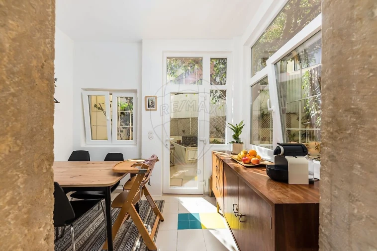 Apartamento T2 para Venda em Alcantara Foto 13