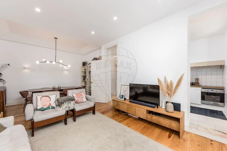 Apartamento T2 para Venda em Alcantara Foto 5