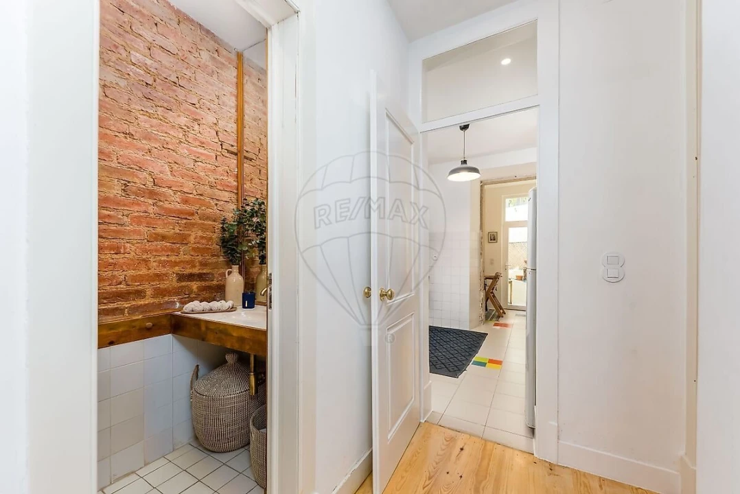 Apartamento T2 para Venda em Alcantara Foto 26