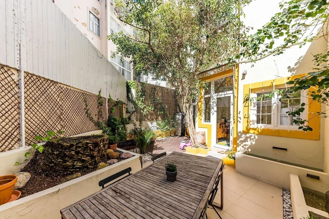 Apartamento T2 para Venda em Alcantara Foto 31