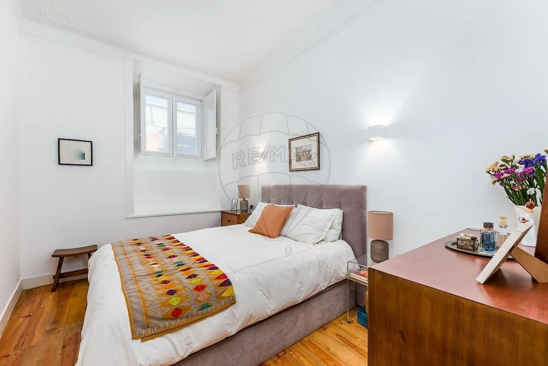 Apartamento T2 para Venda em Alcantara Foto 18