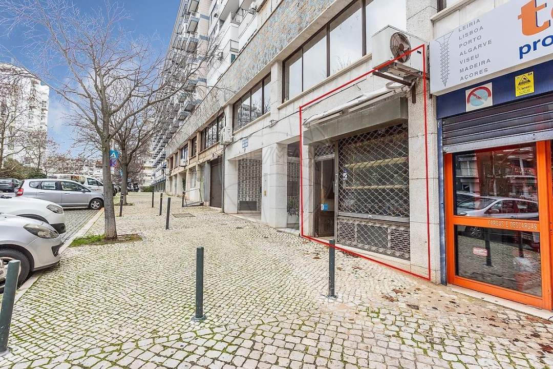 Loja para Venda em São Domingos de Benfica Foto 1