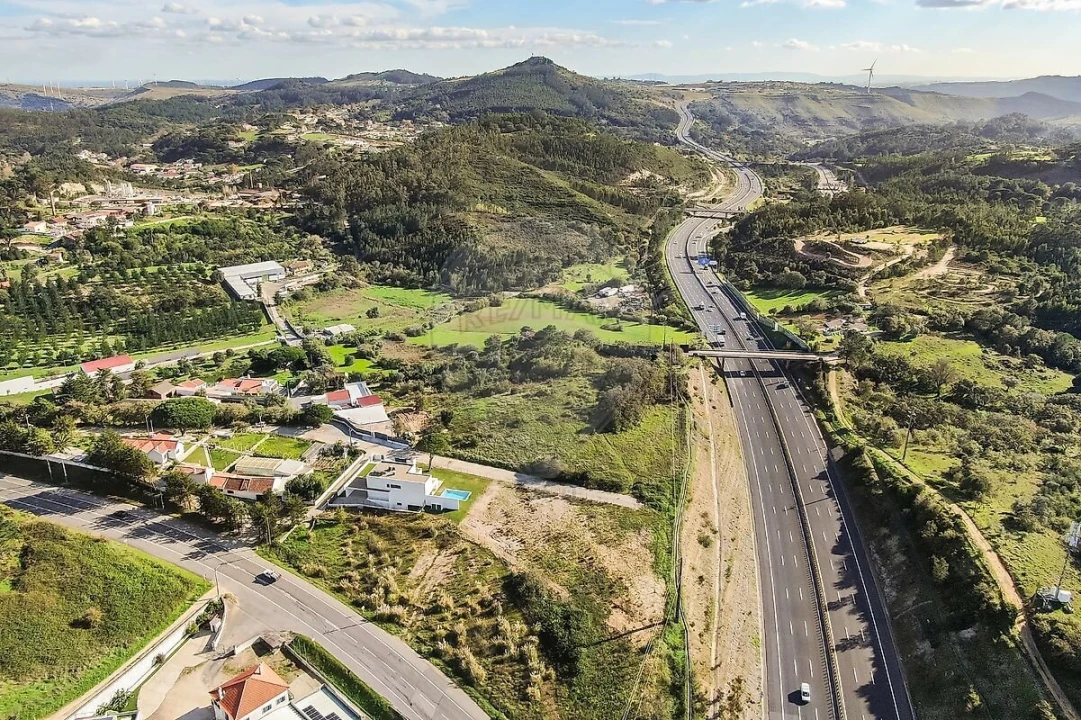 Moradia T3 para Venda em Lousa Foto 35