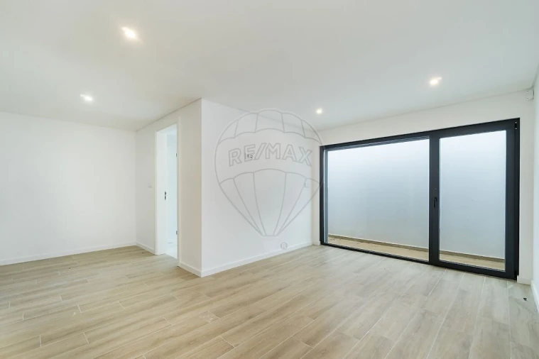 Moradia T3 para Venda em Lousa Foto 29