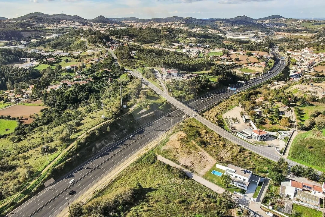 Moradia T3 para Venda em Lousa Foto 36