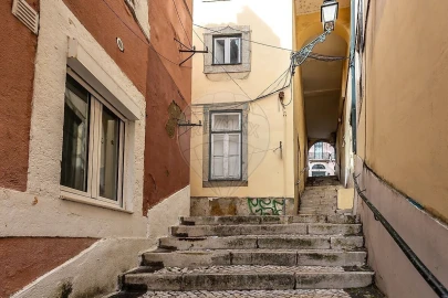 Apartamento T1 para Venda em Santa Maria Maior