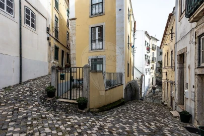 Apartamento T1 para Venda em Santa Maria Maior