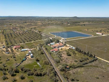 Moradia T3 para Venda em Nossa Senhora da Expectação