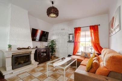 Moradia T3 para Venda em Nossa Senhora da Expectação