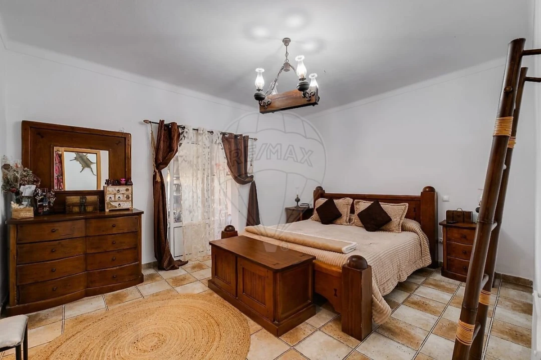 Moradia T3 para Venda em Nossa Senhora da Expectação Foto 9