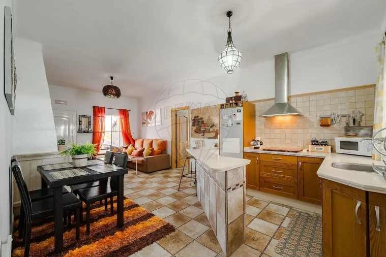 Moradia T3 para Venda em Nossa Senhora da Expectação Foto 2