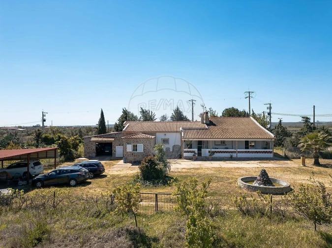 Moradia T3 para Venda em Nossa Senhora da Expectação Foto 21