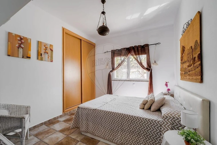 Moradia T3 para Venda em Nossa Senhora da Expectação Foto 8