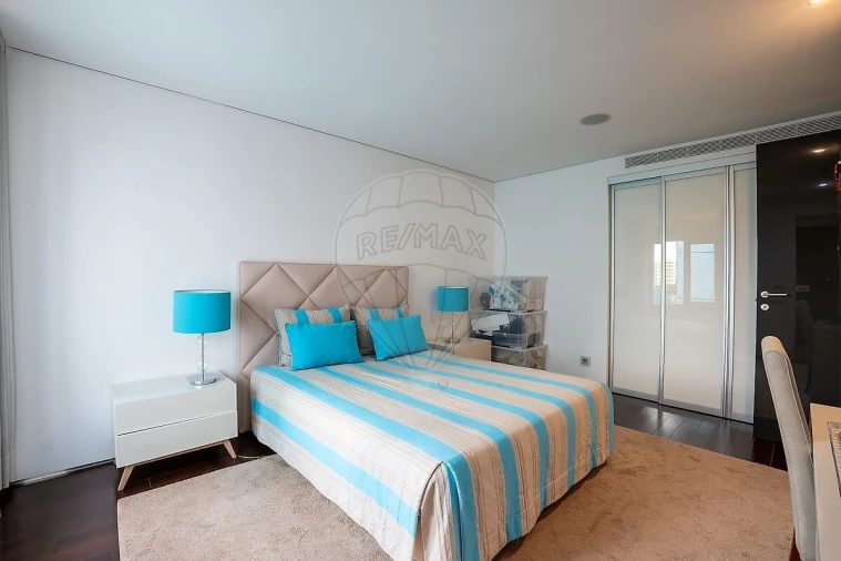 Apartamento T4 para Venda em Avenidas Novas Foto 22