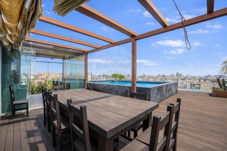 Apartamento T4 para Venda em Avenidas Novas Foto 6