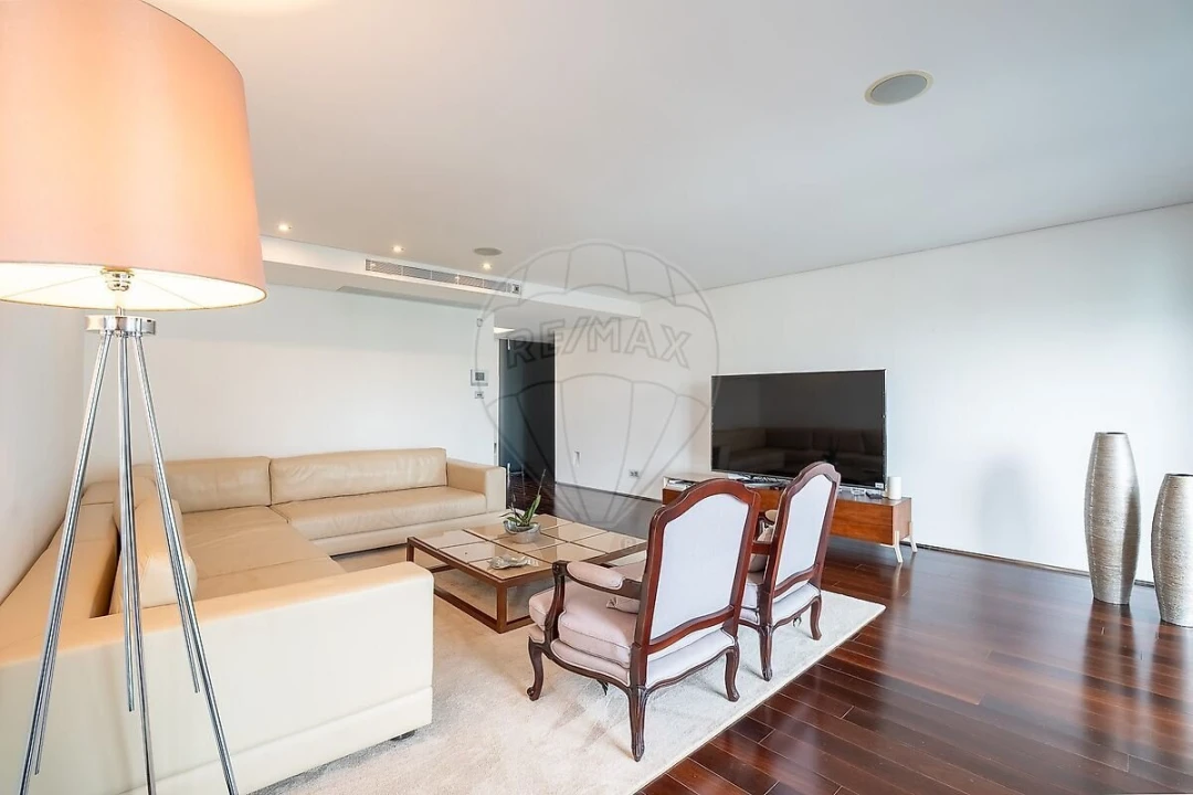 Apartamento T4 para Venda em Avenidas Novas Foto 10