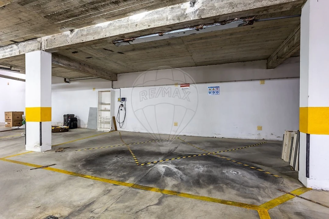 Apartamento T3 para Venda em Encarnação Foto 39