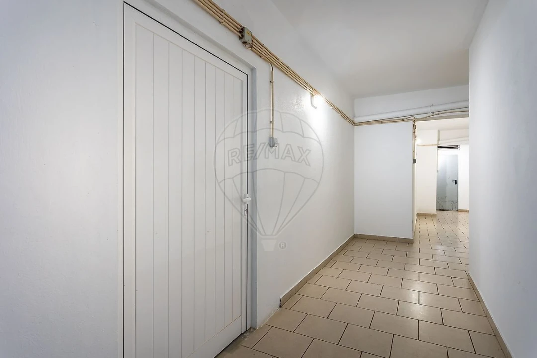 Apartamento T3 para Venda em Encarnação Foto 38