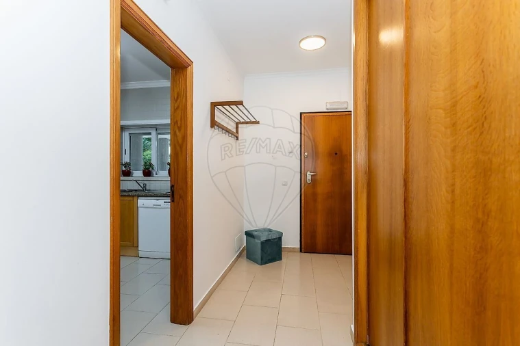 Apartamento T3 para Venda em Encarnação Foto 3