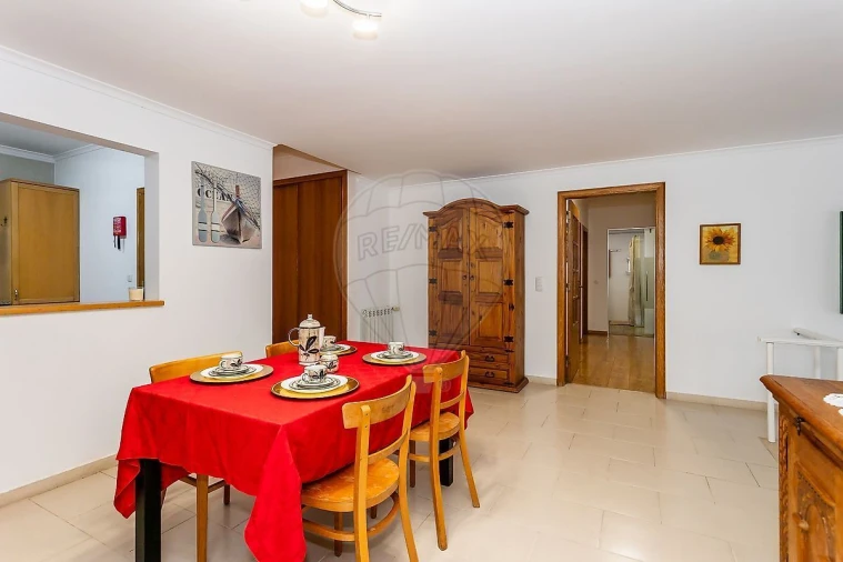 Apartamento T3 para Venda em Encarnação Foto 8