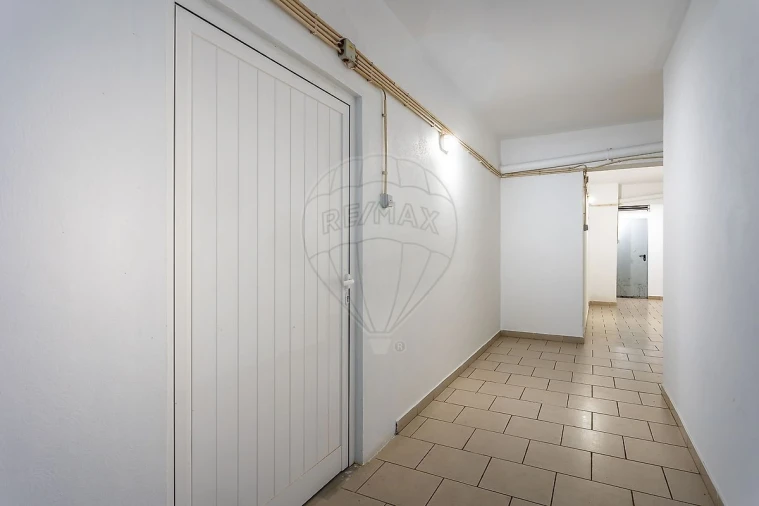 Apartamento T3 para Venda em Encarnação Foto 38