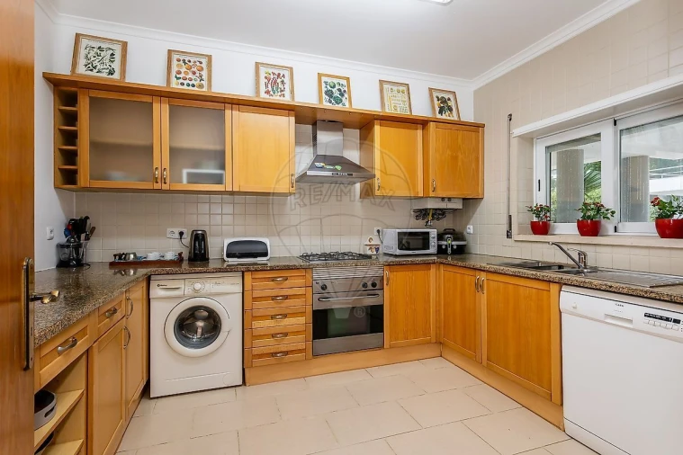 Apartamento T3 para Venda em Encarnação Foto 4