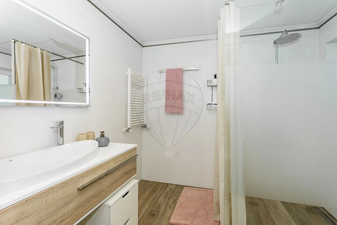 Apartamento T3 para Venda em Encarnação Foto 21