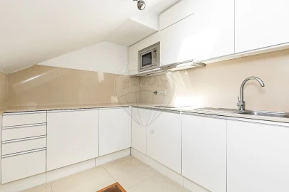 Apartamento T1 para Venda em Misericórdia