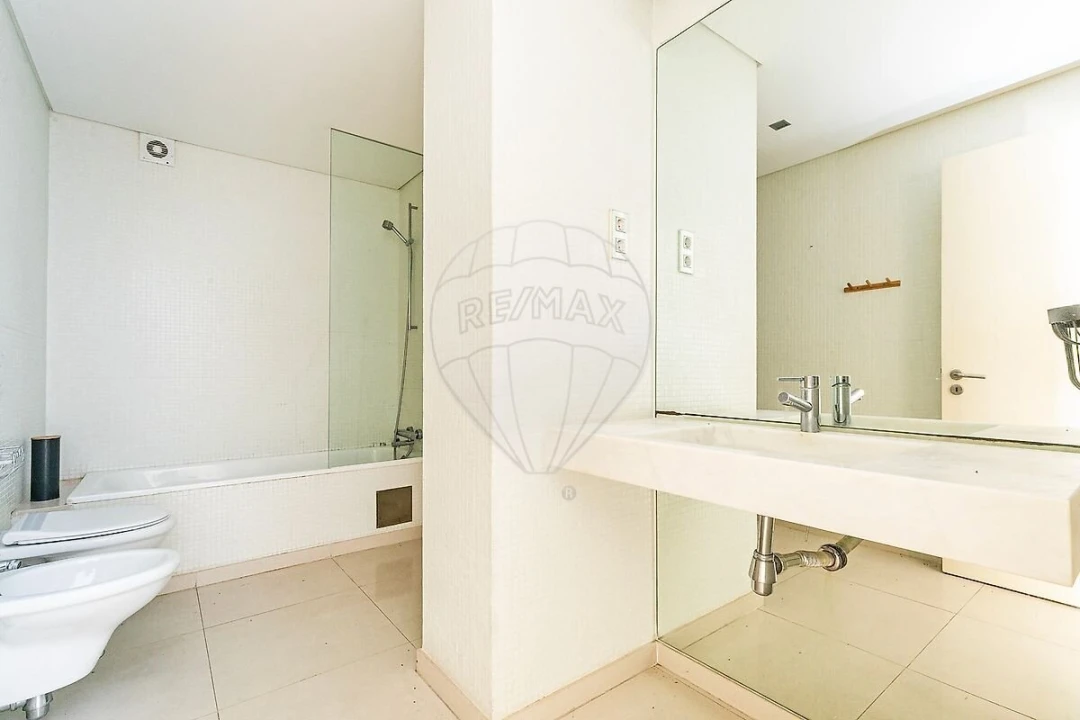 Apartamento T1 para Venda em Misericórdia Foto 13