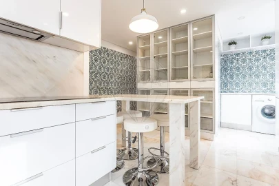 Apartamento T4 para Venda em Alvalade