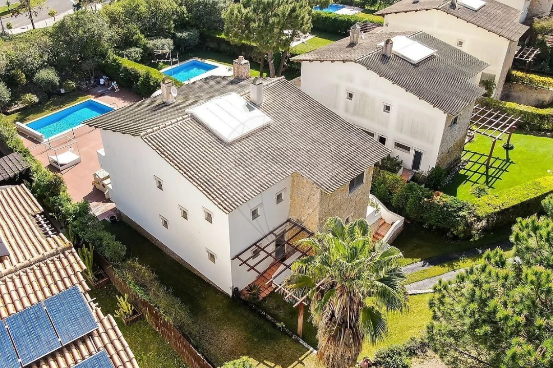 Moradia T4 para Venda em Carvalhal Foto 1