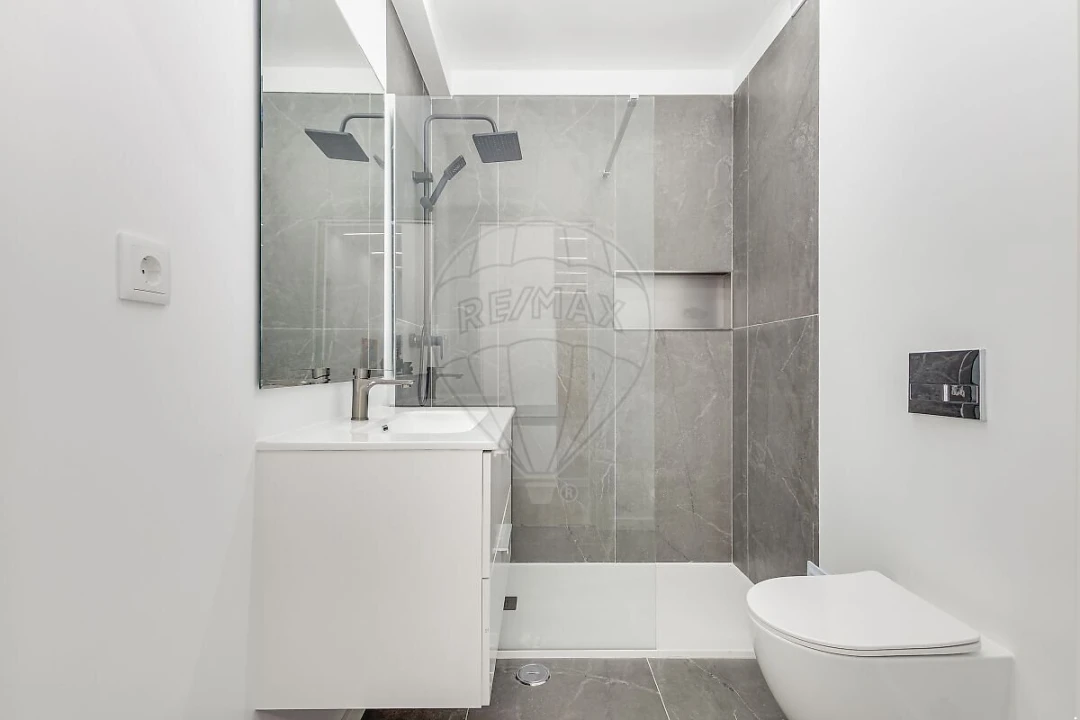 Apartamento T3 para Venda em Águas Livres Foto 22