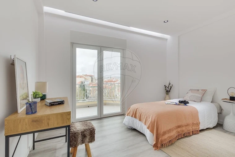 Apartamento T3 para Venda em Águas Livres Foto 29