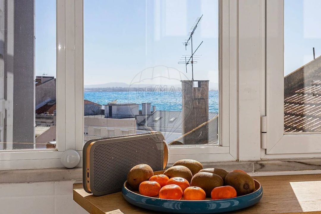 Apartamento T2 para Venda em São Vicente Foto 5