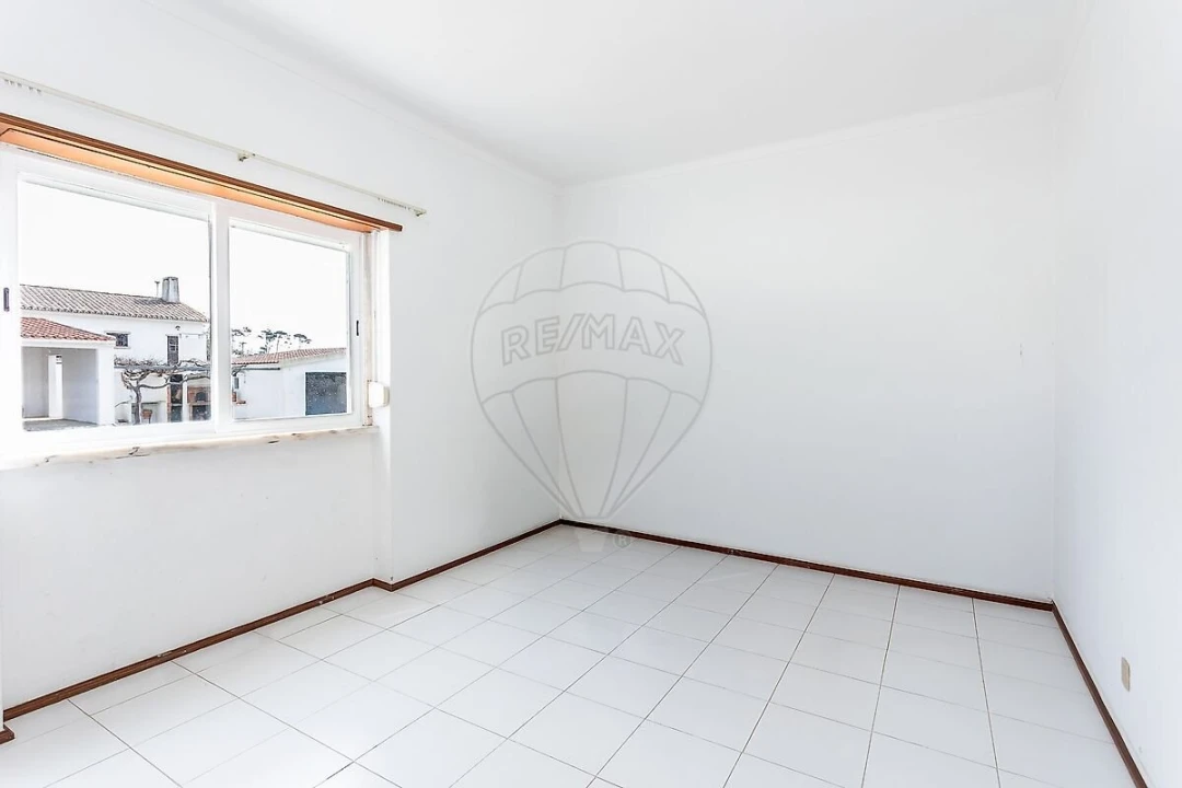 Moradia T4 para Venda em Ericeira Foto 16