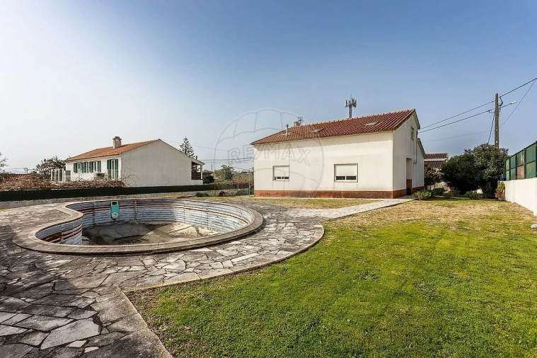 Moradia T4 para Venda em Ericeira Foto 35