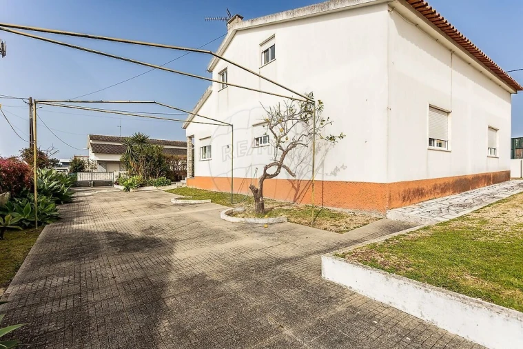 Moradia T4 para Venda em Ericeira Foto 28